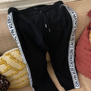 CALVIN KLEIN SWEATPANTS